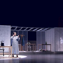 AINO A. | Kuvassa: Miia Maaranen ja Anne Niilola | Kuva: Niklas Riihelä