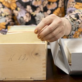 IHANA TYTÄR ERIKA – HUOMIOITA NIMESTÄ | Kuva: Kansallisgalleria / Pirje Mykkänen