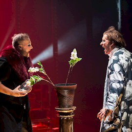 MINNA CRAUCHER – A MUSICAL ABOUT POWER AND PLAY | Photo: Darina Rodionova