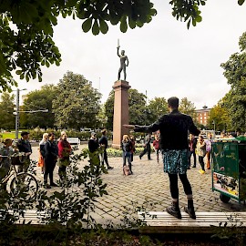 TIN PLATE ANGELS | Photo: Heikki Järvinen
